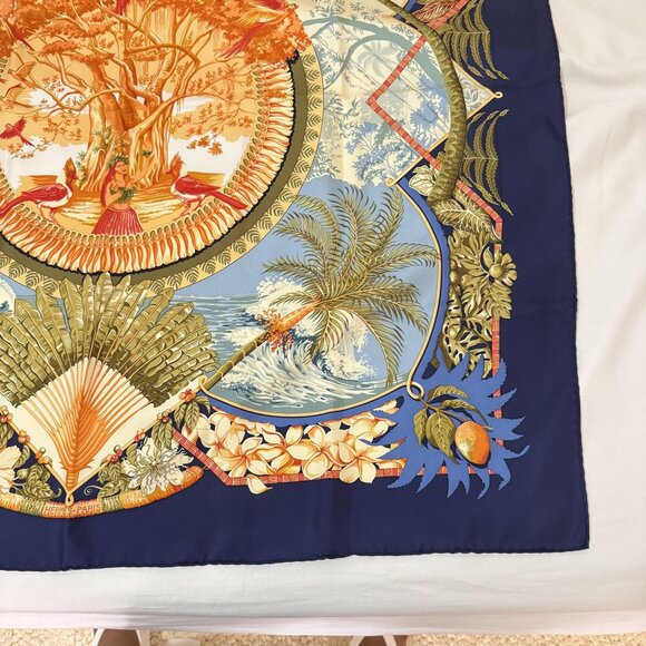 Vintage Hermes Paris Aloha '00 100% Silk Navy Blue Hawaiian Motif Signed Toutsy - Picture 5 of 12